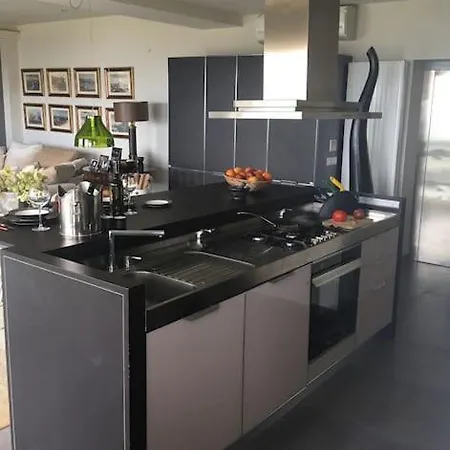 Luxury Seaside Villa,heraklion Crete Вилла Лигарья